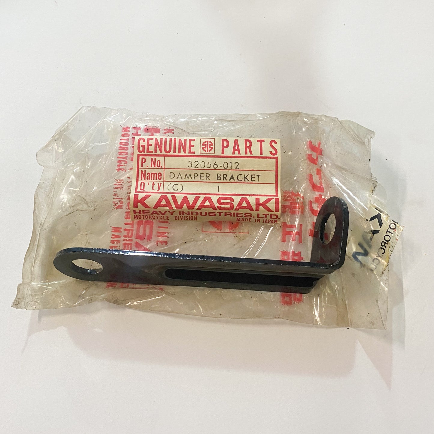 KAWASAKI BRACKET-STEERING DAMP | H1-B 32056-012