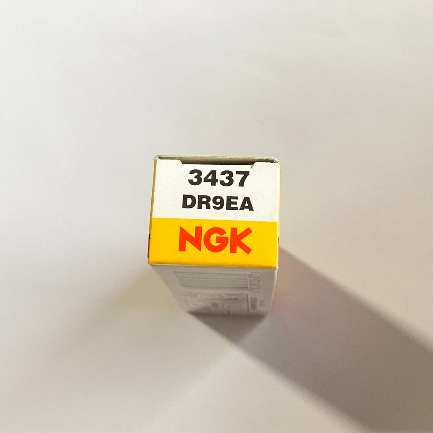 NGK 3437 DR9EA NICKEL SPARK PLUG