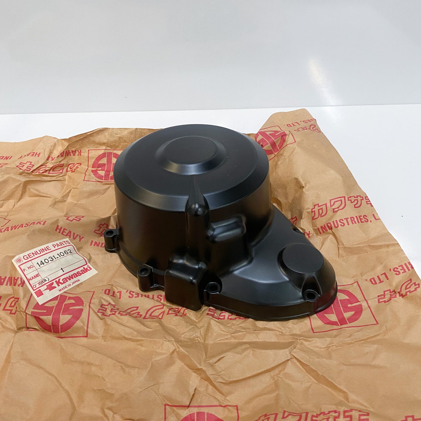 NOS KAWASAKI COVER-GENERATOR,BLACK 14031-1062