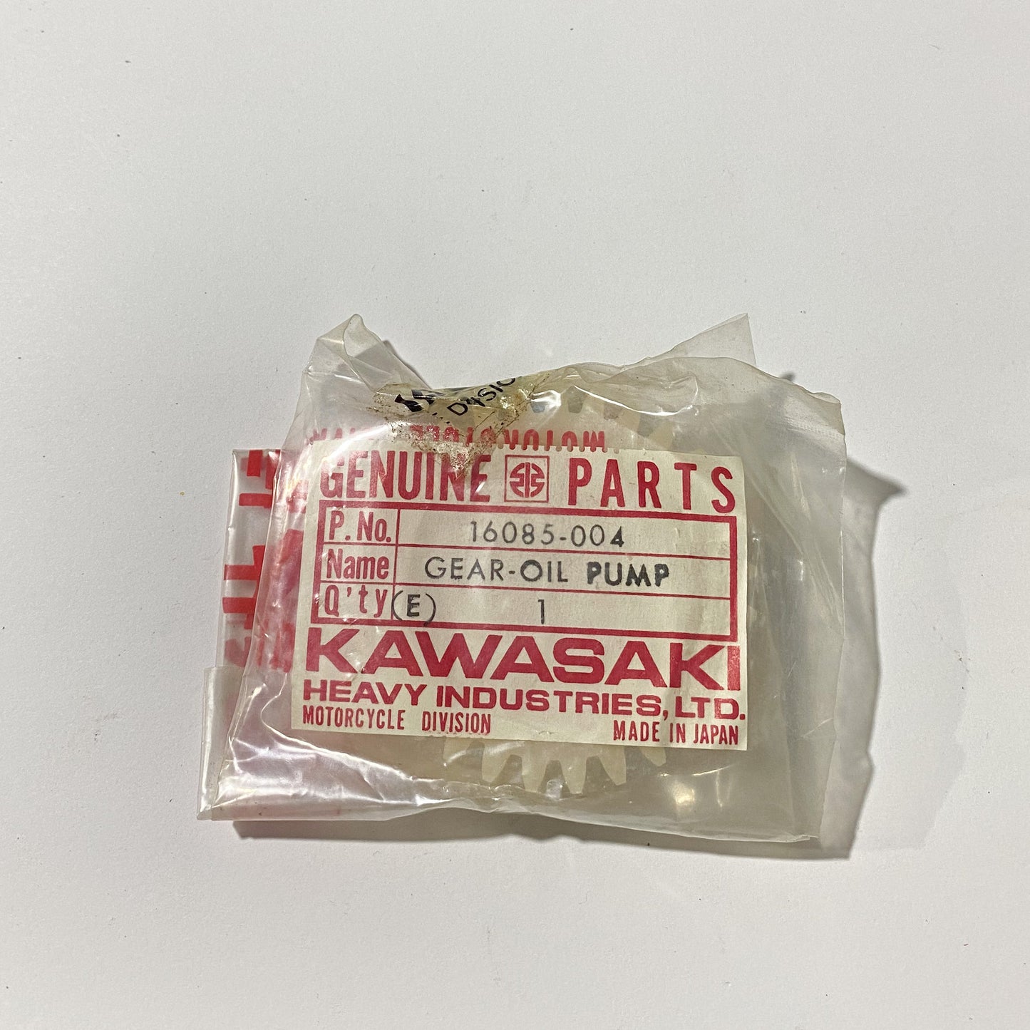 KAWASAKI GEAR OIL PUMP 16085-004