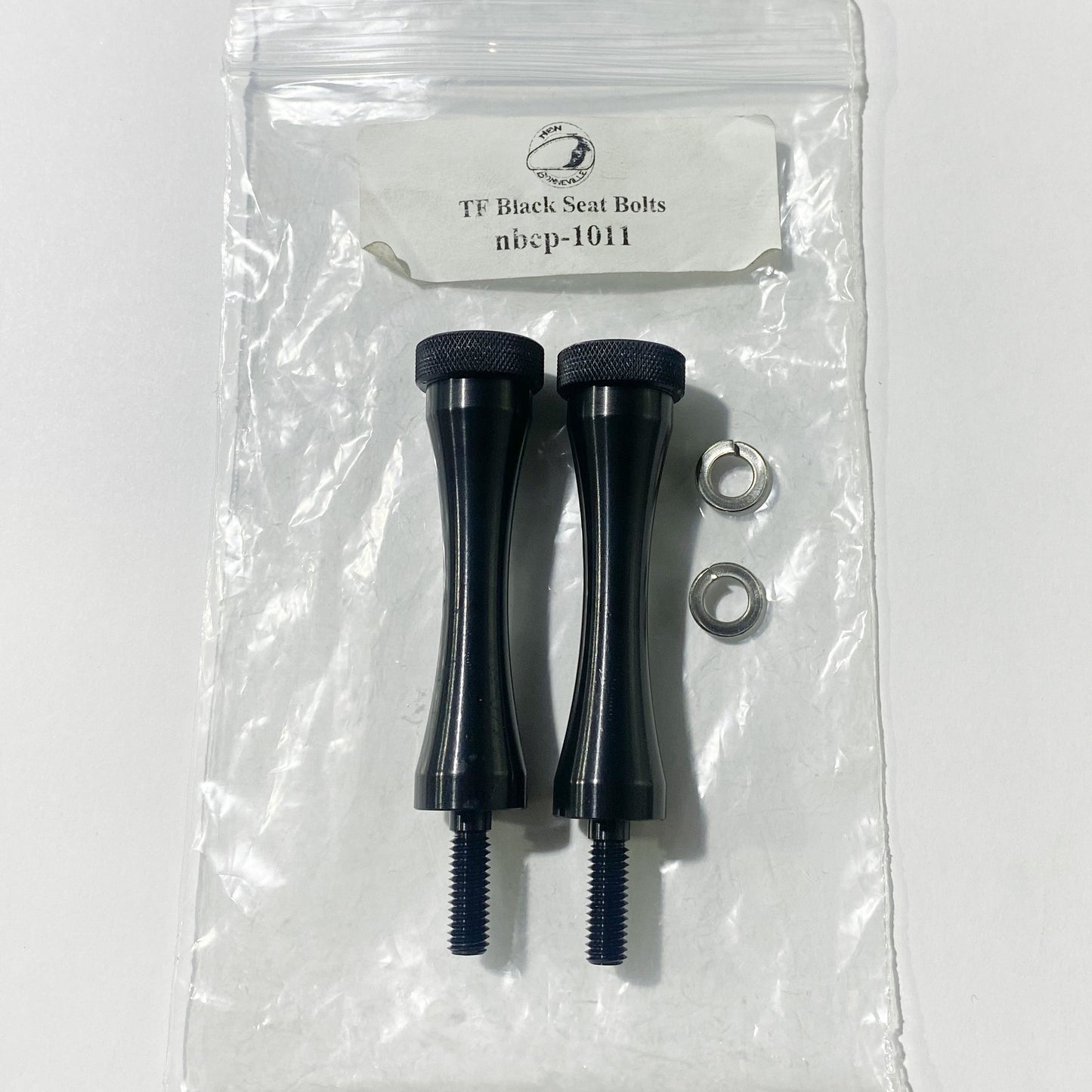 NewBonneville Black Anodized Tool Free Seat Bolts Triumph Bonneville Thruxton & Scrambler