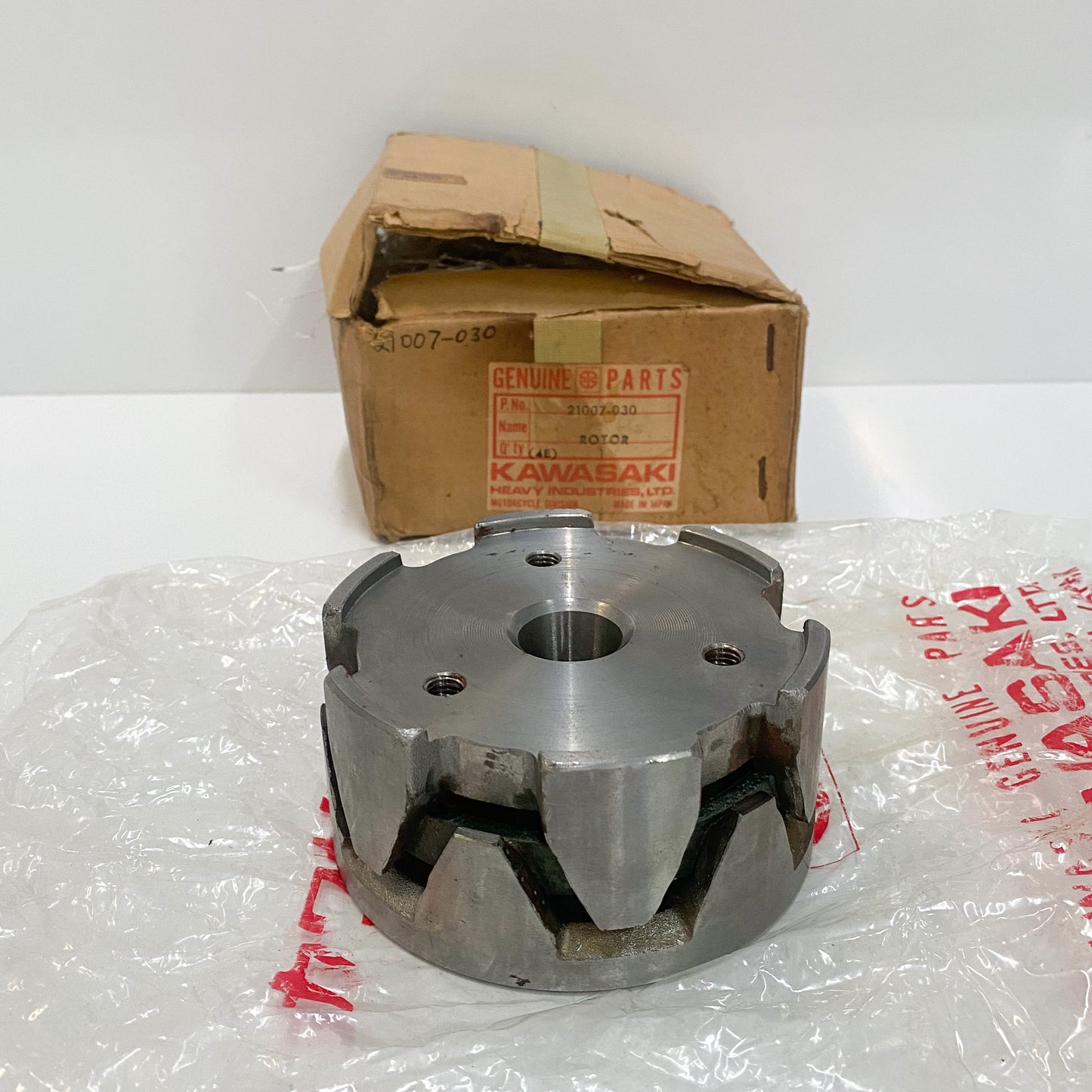 NOS KAWASAKI ROTOR 21007-030