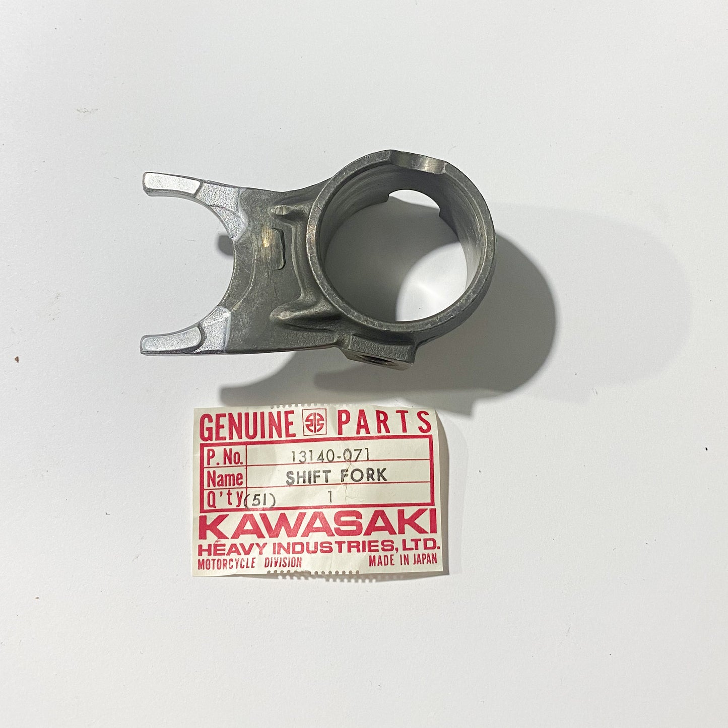 KAWASAKI SHIFT FORK,4THTOP 13140-071