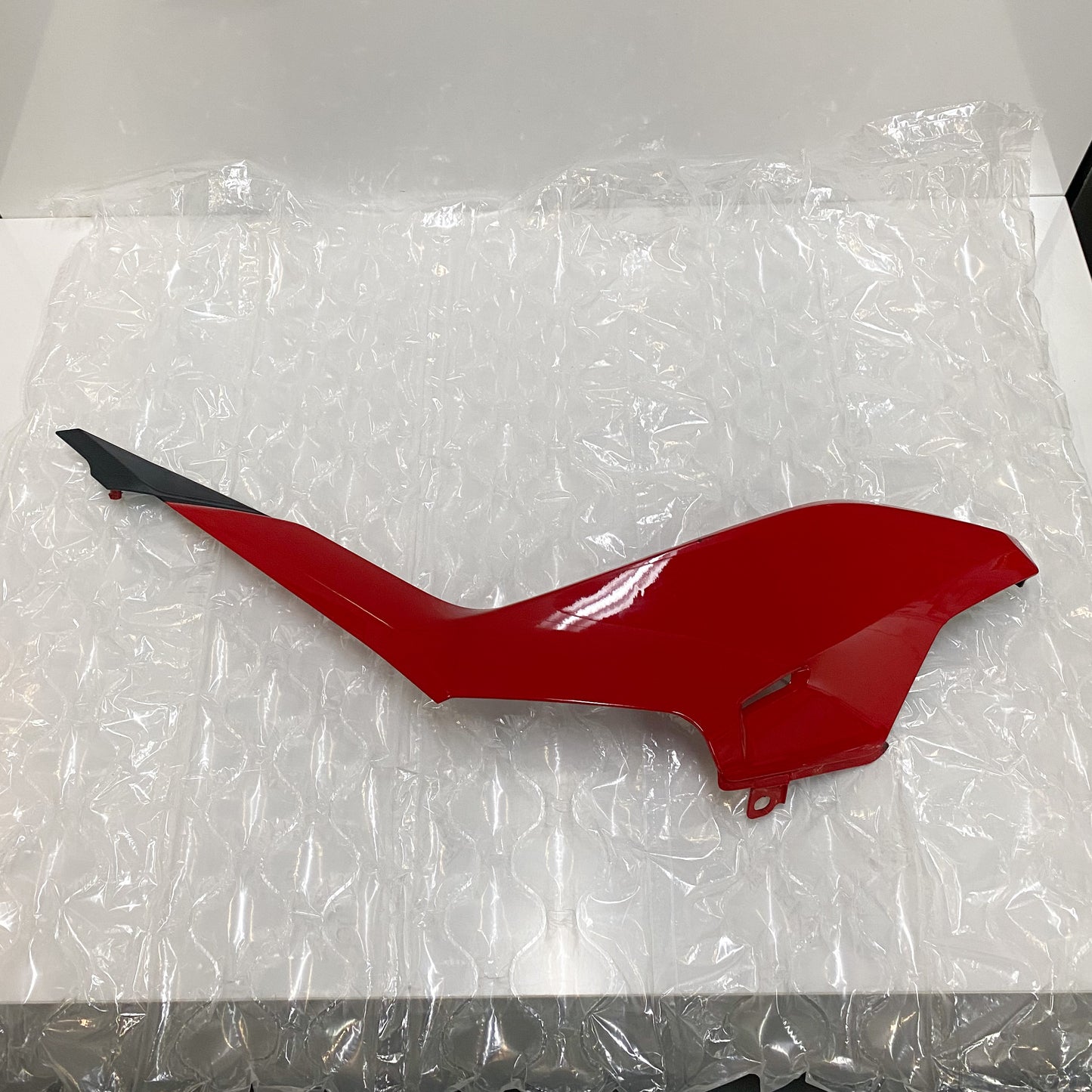 Ducati Supersport 939 LH Frame Cover, Red 48216773AA USED