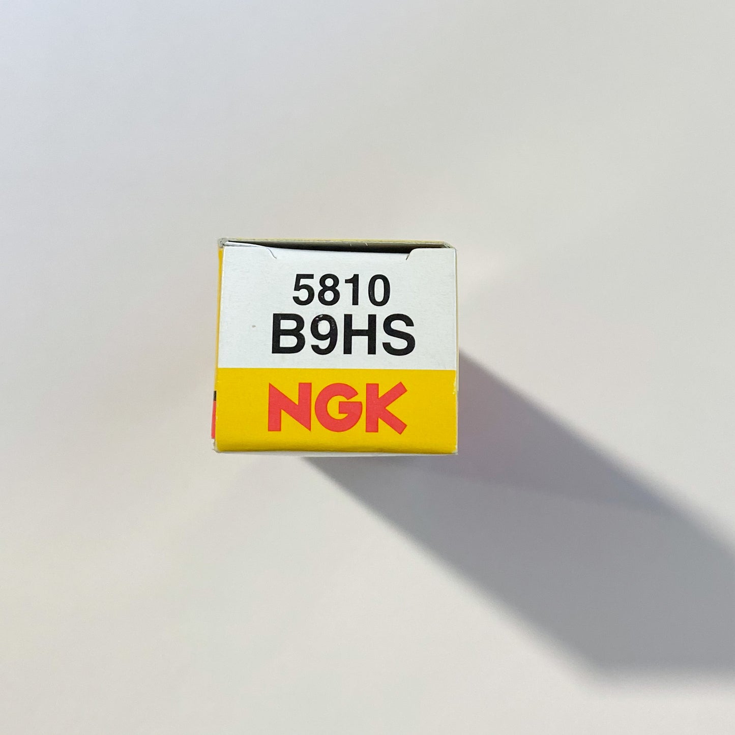 NGK 5810 B9HS NICKEL SPARK PLUG