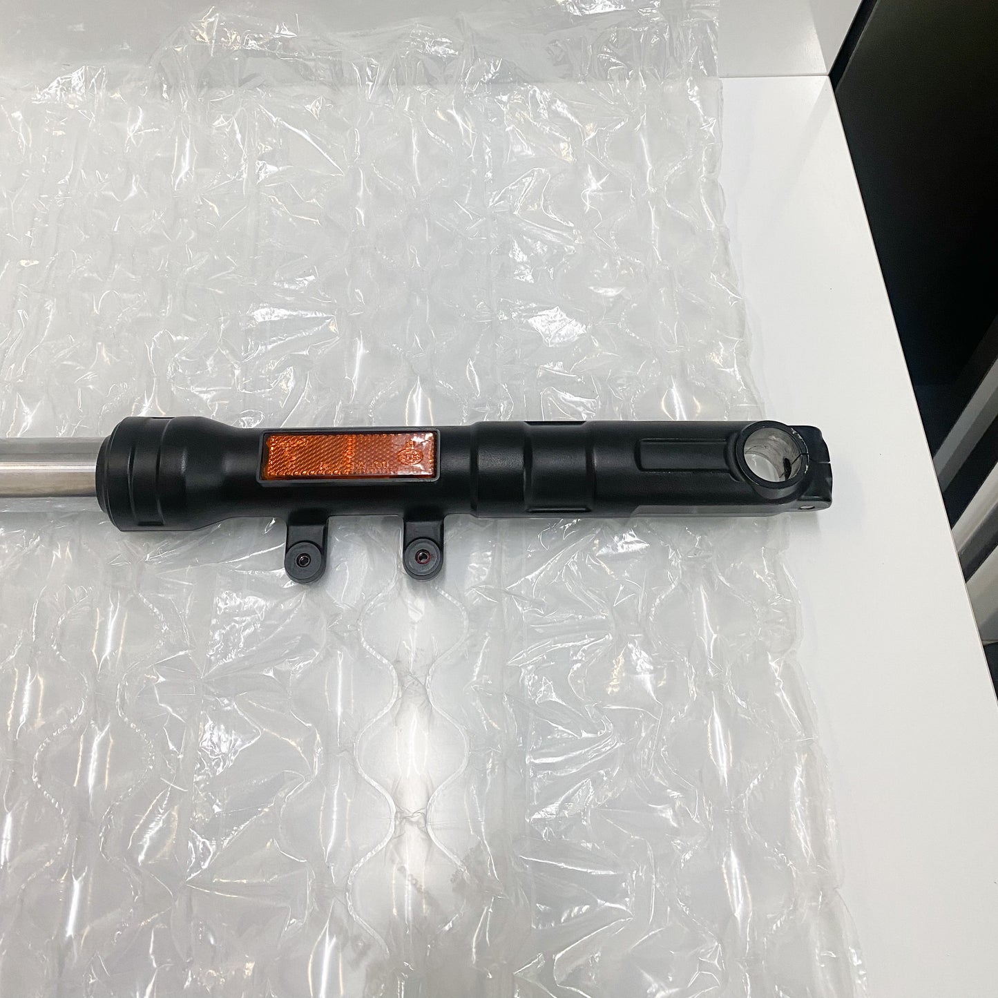 Ducati Scrambler Sixty2 Right Fork Leg Assembly 34420781A USED