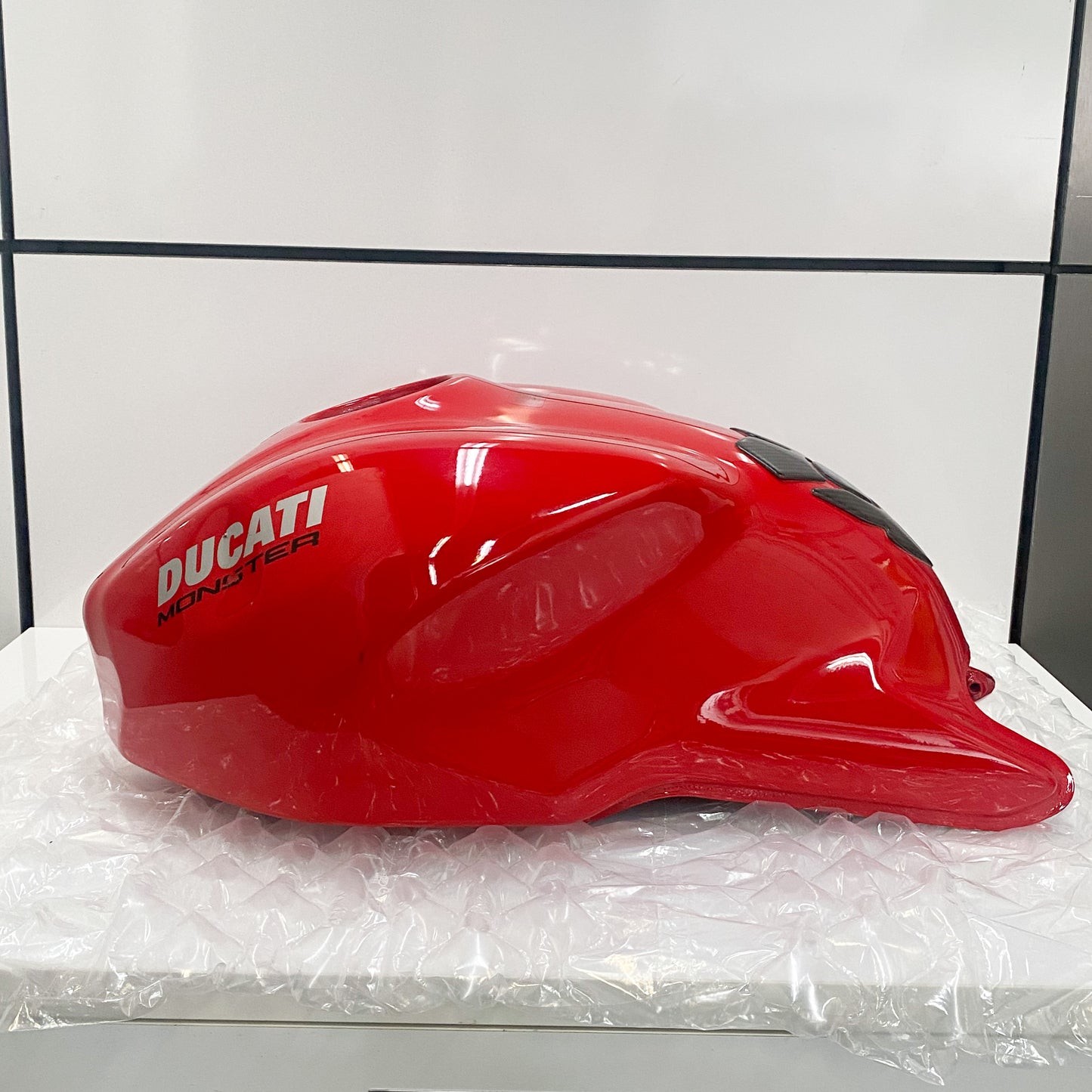 Ducati Monster 821 Gas Tank, Red '15-'17 58612001CA USED