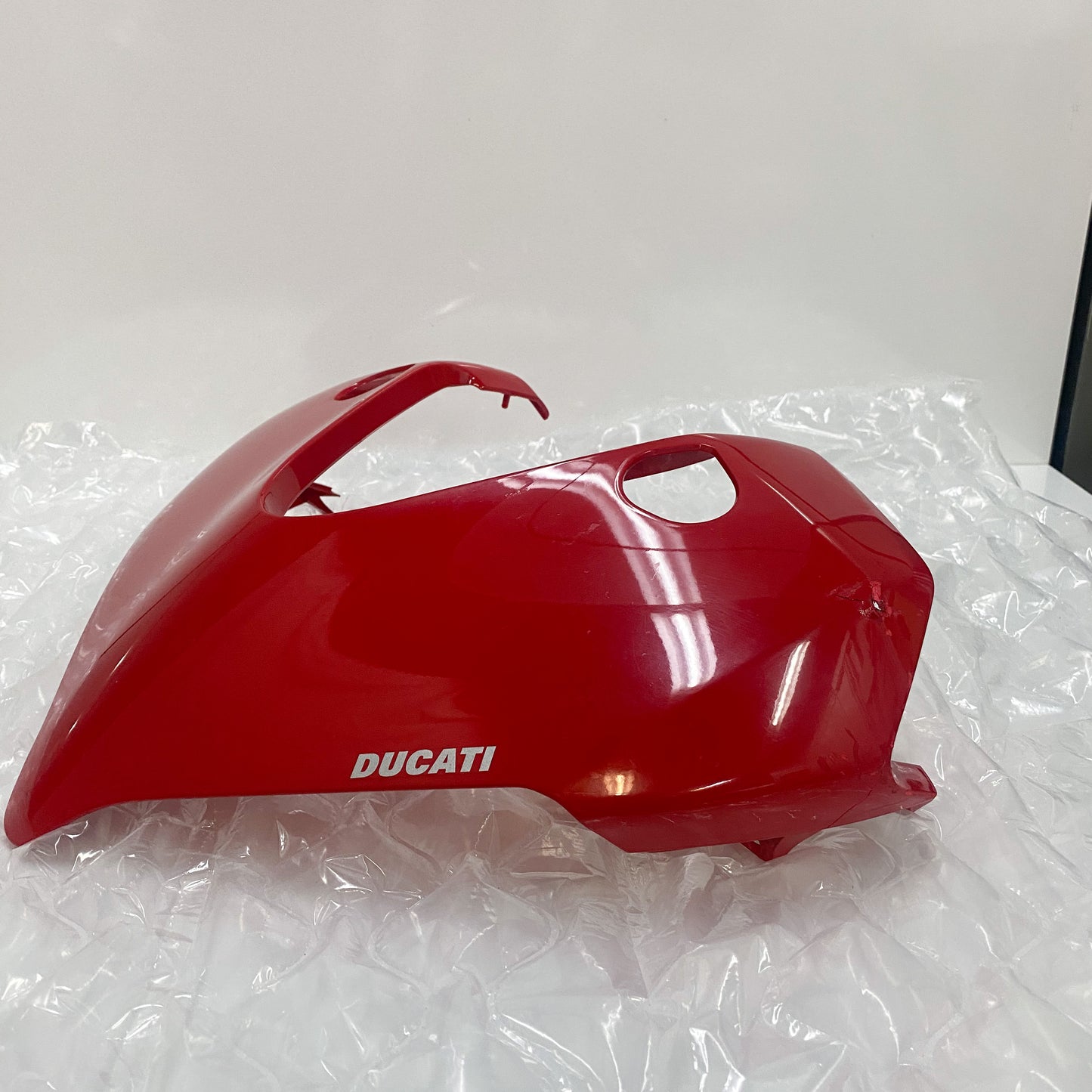 Ducati SS 939 '17-'19 Front Headlight Cowling, red 48113931AB USED