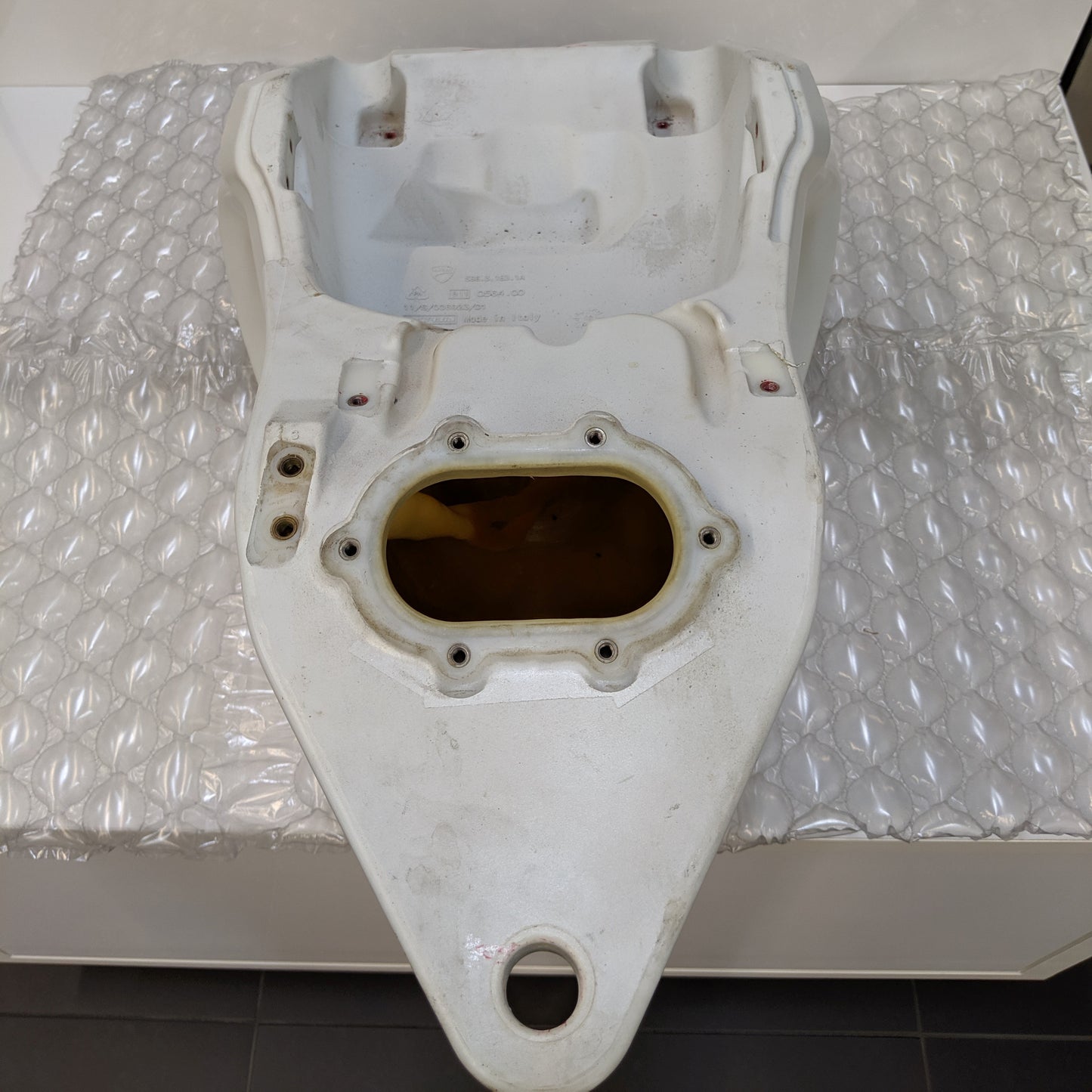 Ducati 848 Used Gas Tank 58611831AW