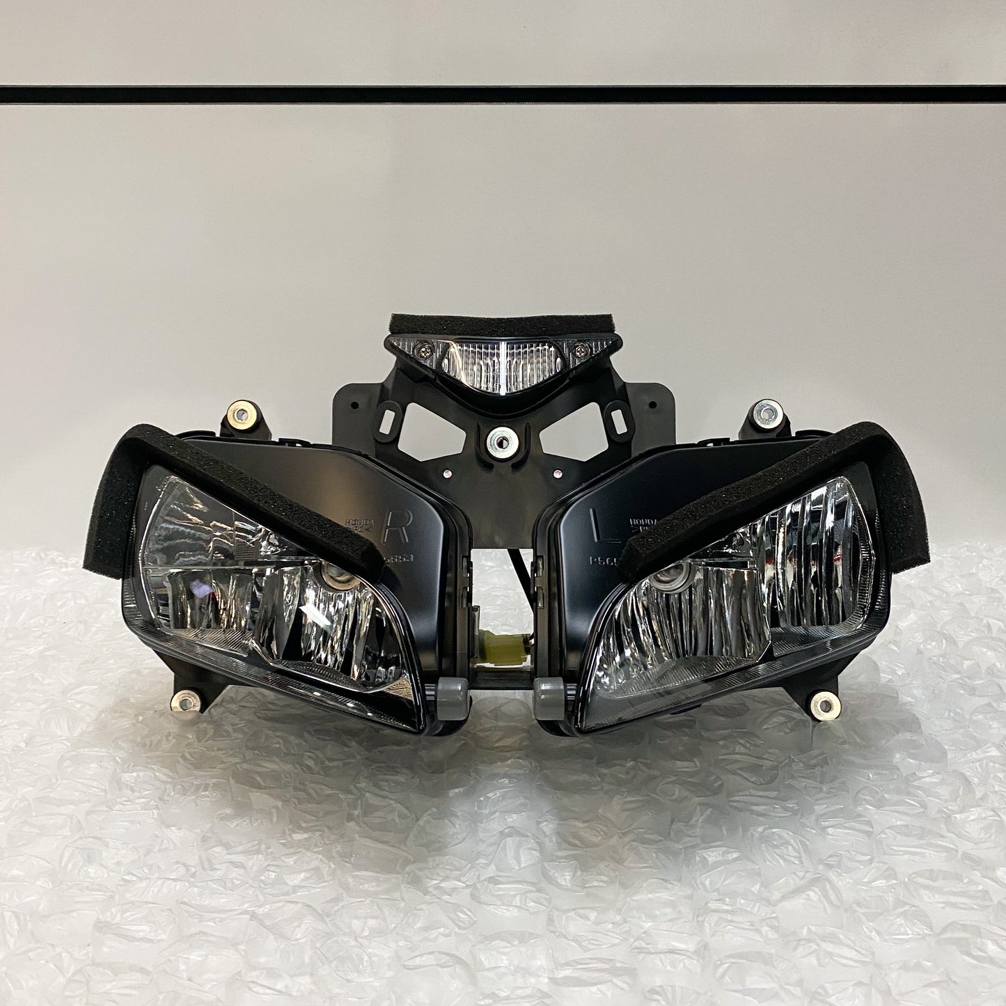 Honda Headlight (12v 55w) CBR1000RR 06-07 33100-MEL-A21 NOS