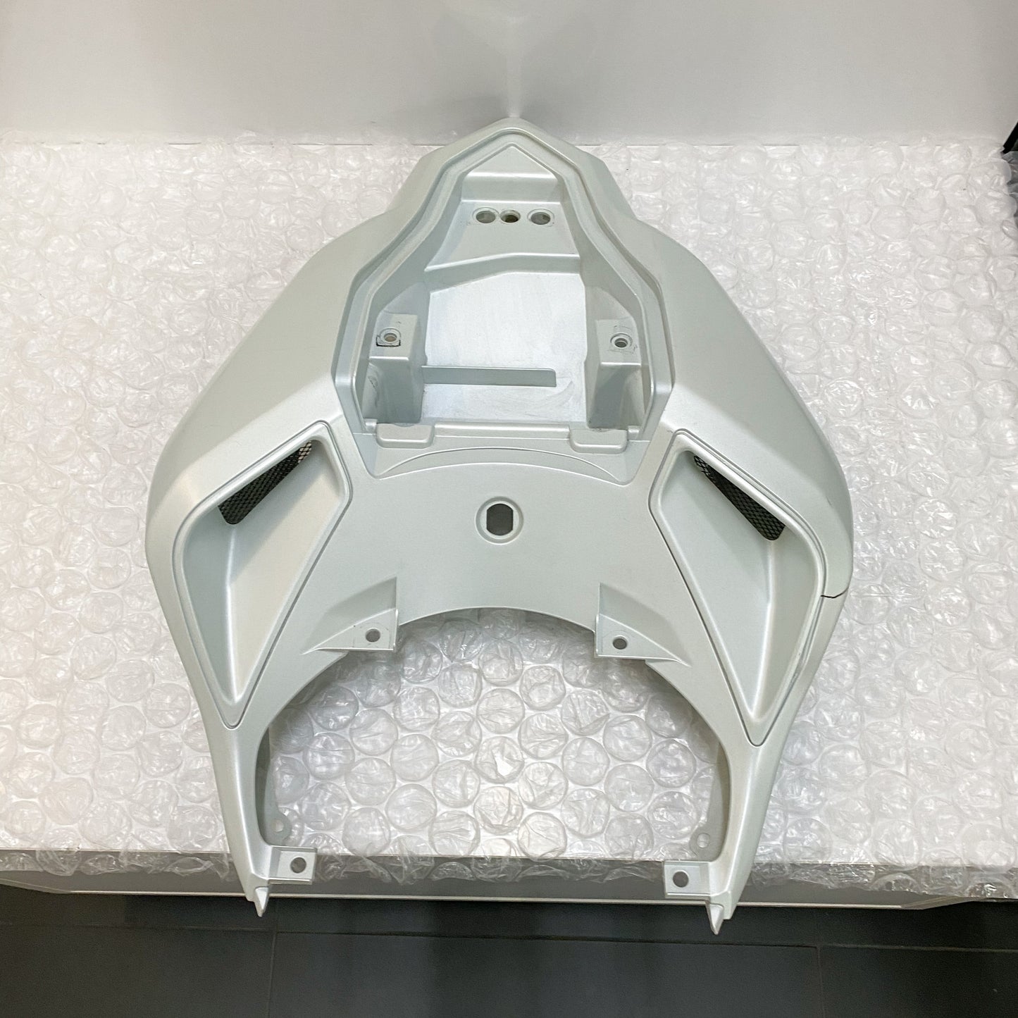 Ducati 848 EVO Rear Tail Guard White 48321701AW USED