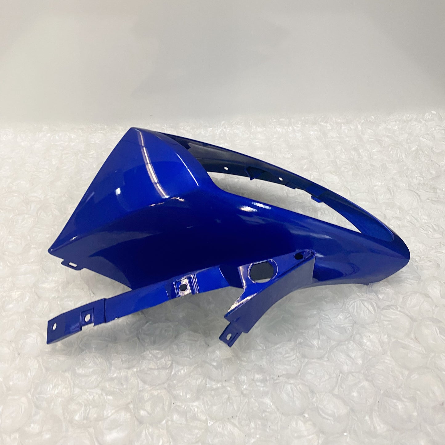 YAMAHA BODY, FRONT UPPER 2 2C0-2835H-01-P0