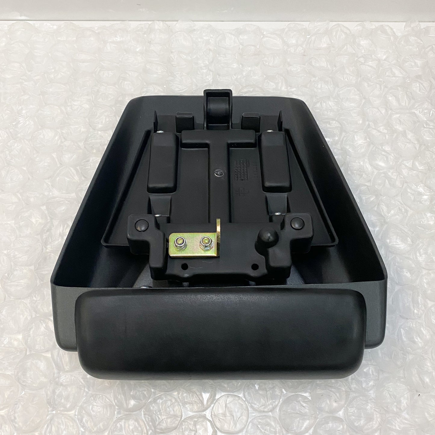 Yamaha '00 R6 Seat Cover, Black 5EB-WW771-00