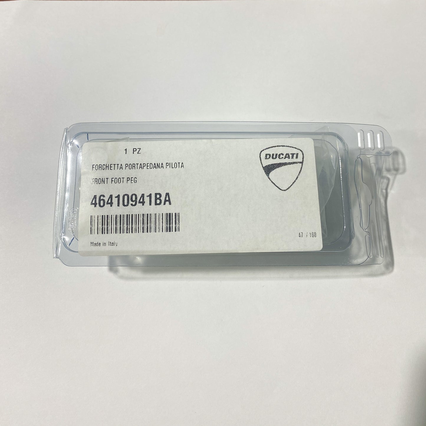 DUCATI RH FOOTPEG HOLDER 46410941BA