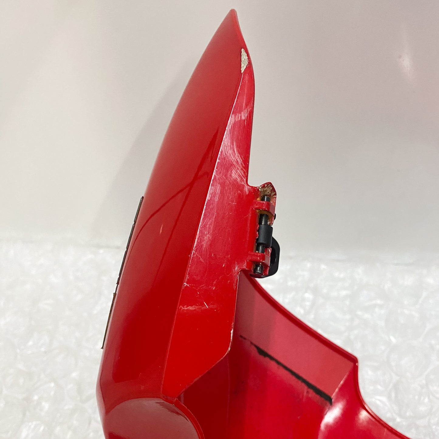 Ducati M1200 '14-'16 Seat Cowl, Red 595P2241AA Take -Off
