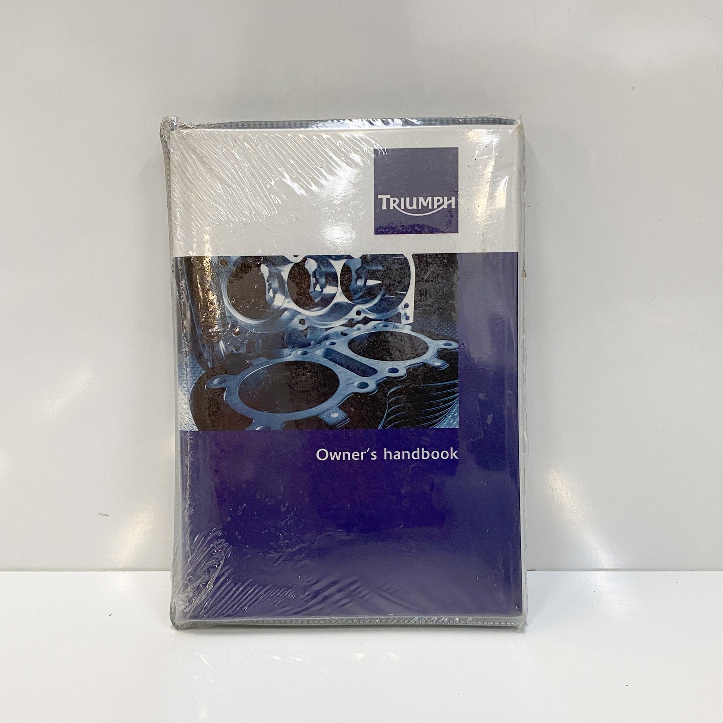 Triumph HANDBOOK ASSEMBLY T3853023-US