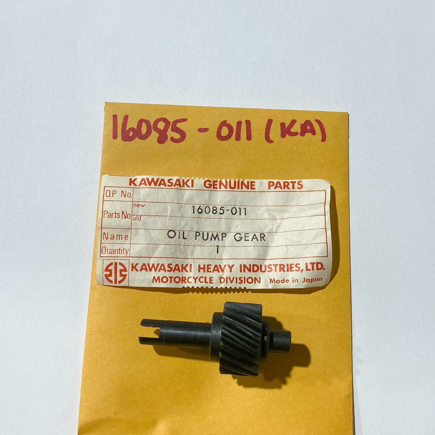 KAWASAKI GEAR OIL PUMP 16085-011