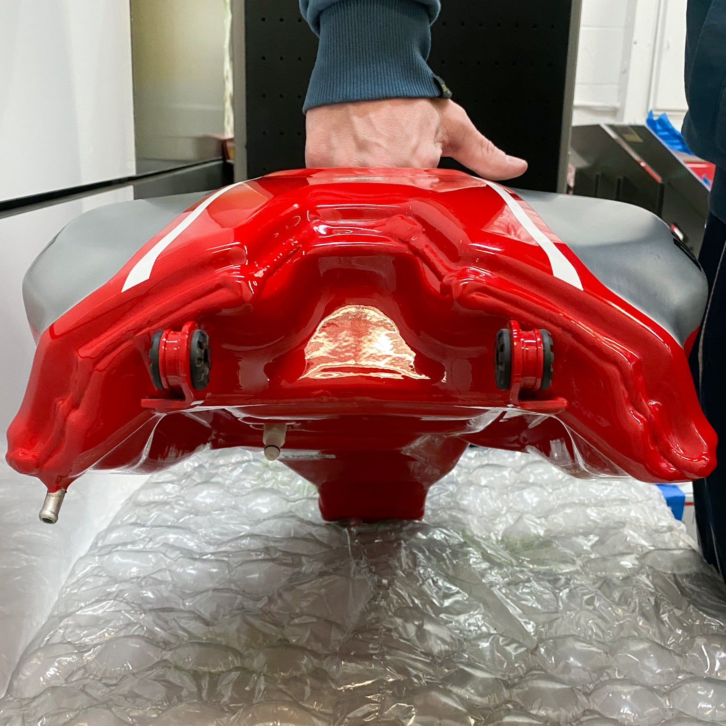 Ducati Panigale 1199 R Gas Tank 58612091AA Take-Off