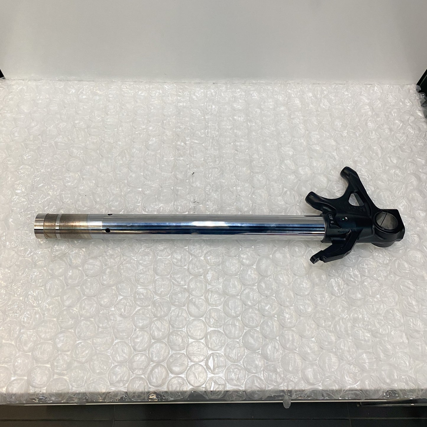Ducati 899/959/V2/V4 Fork Bottom End + Sleeve Unit R.H. 34914071A USED