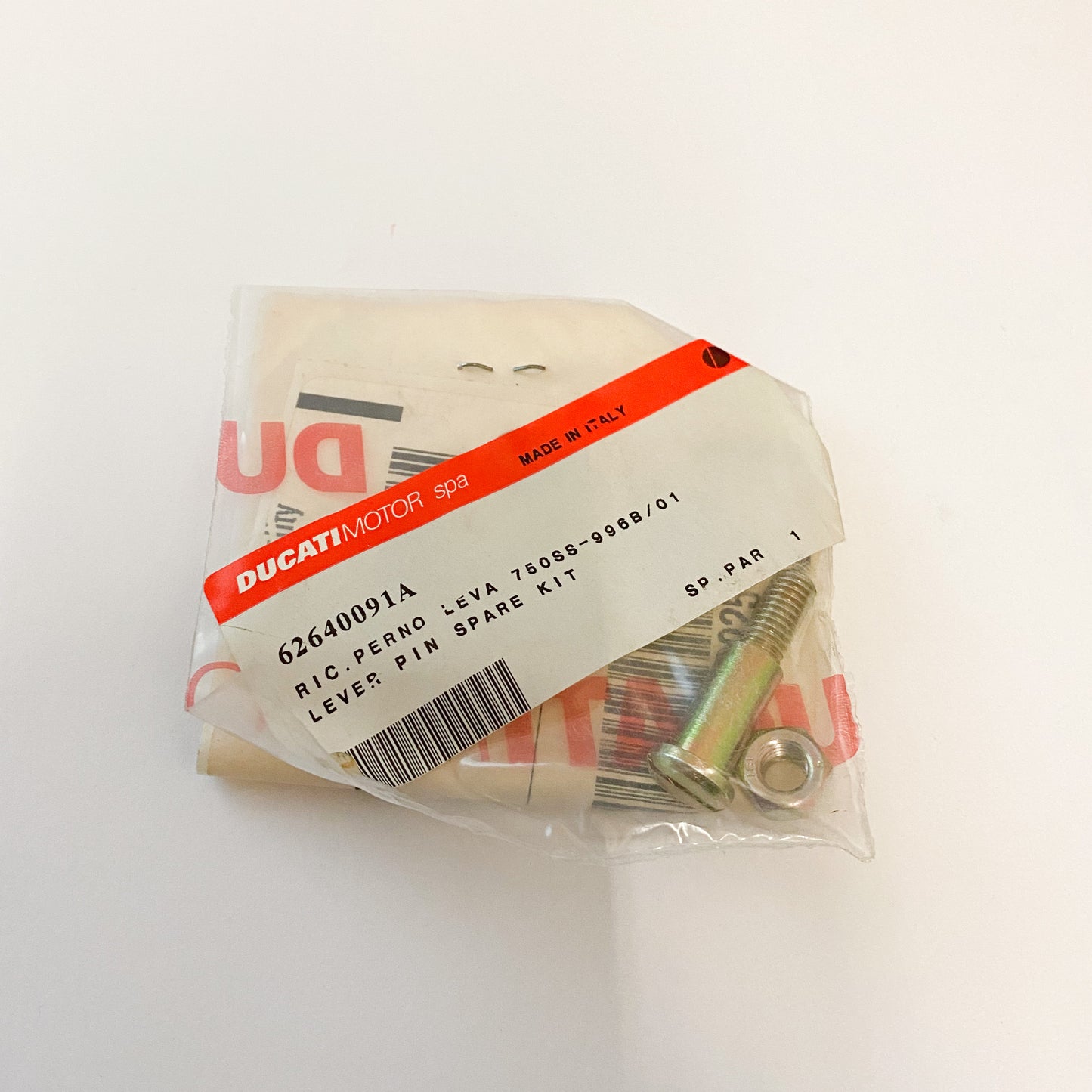 DUCATI LEVER PIN SPARE KIT. SPARE LEVER PIN. 62640091A