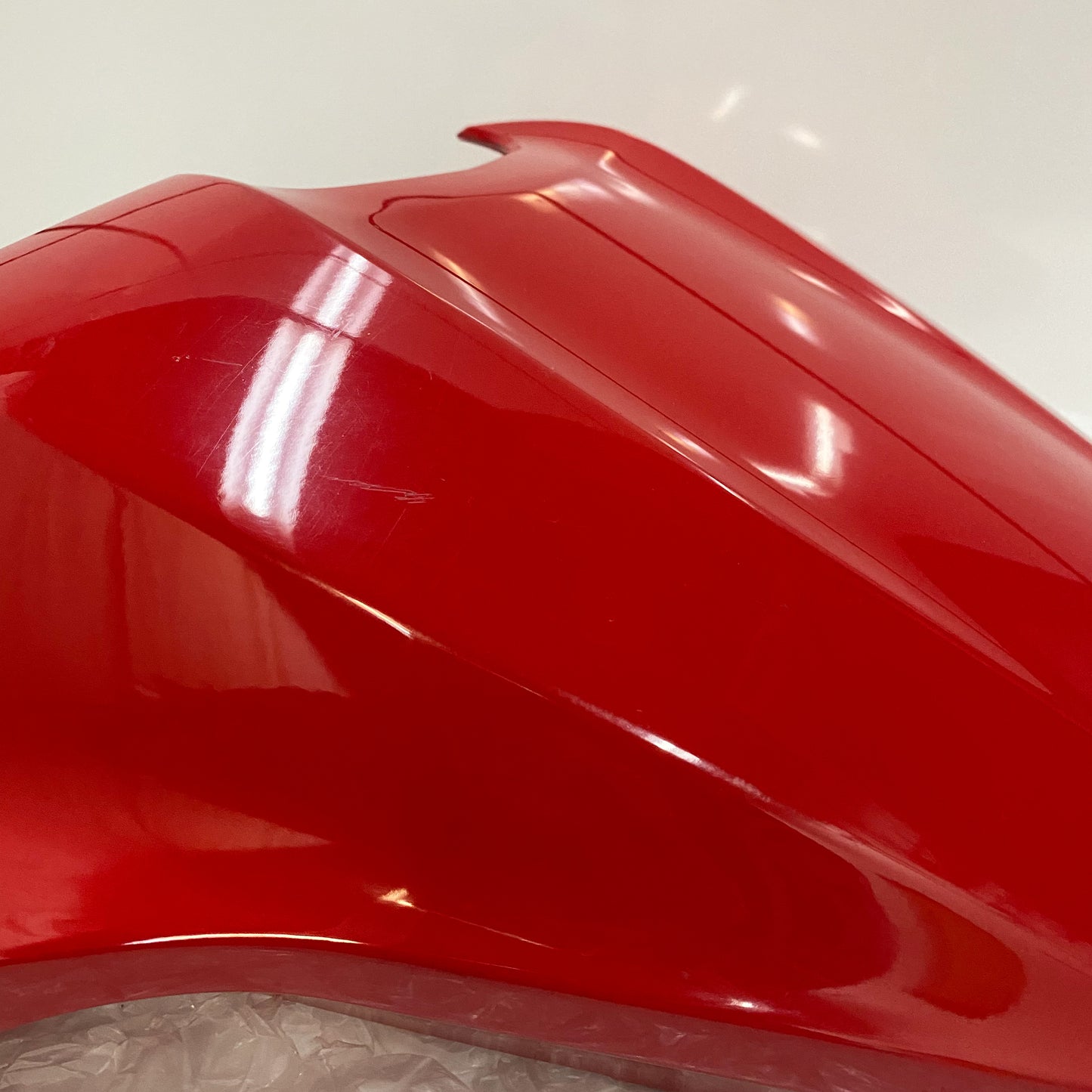 Ducati M1200 '14-'16 Seat Cowl, Red 595P2241AA Take -Off