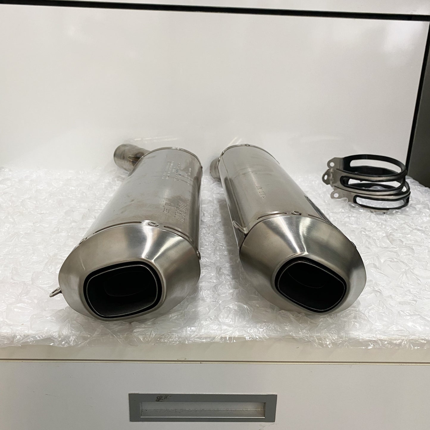 Ducati 848 EVO/848 EVO CORSE SE Stock OEM Exhaust Take-Off 57413171A & 57313171A (2)