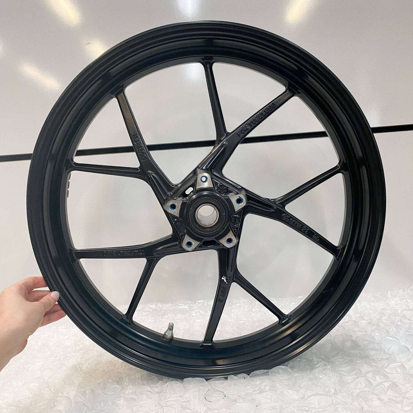 Ducati Front Wheel Rim V4/V2 50122341AA USED