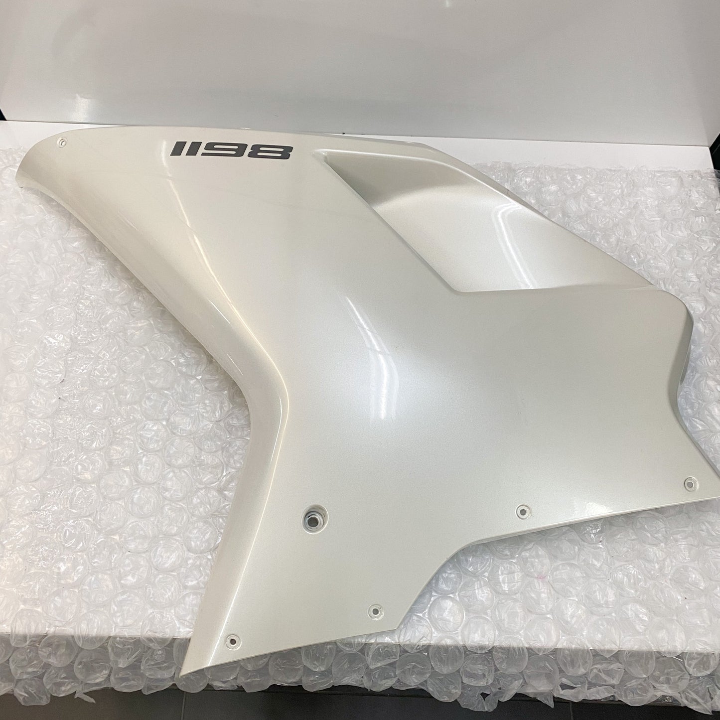 Ducati 1198 Left Hand Upper Half Fairing White 48012273BW