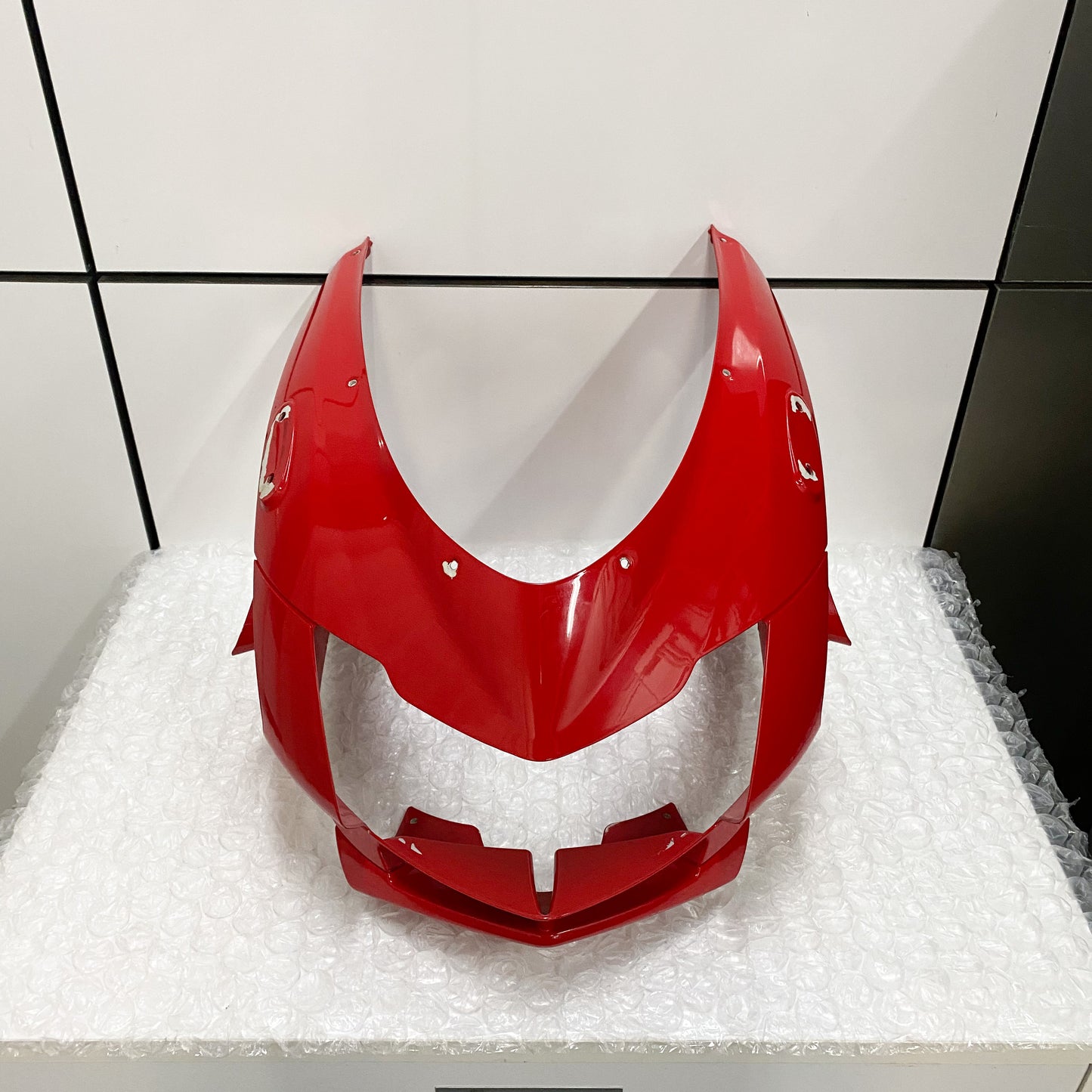 Ducati ST3/ST4 Front Headlight Cowling, Red 48110311BA Take - Off