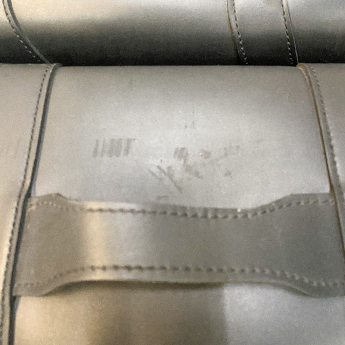 L & J Leathers XL- Bolt On Slant Saddlebags SB140BR