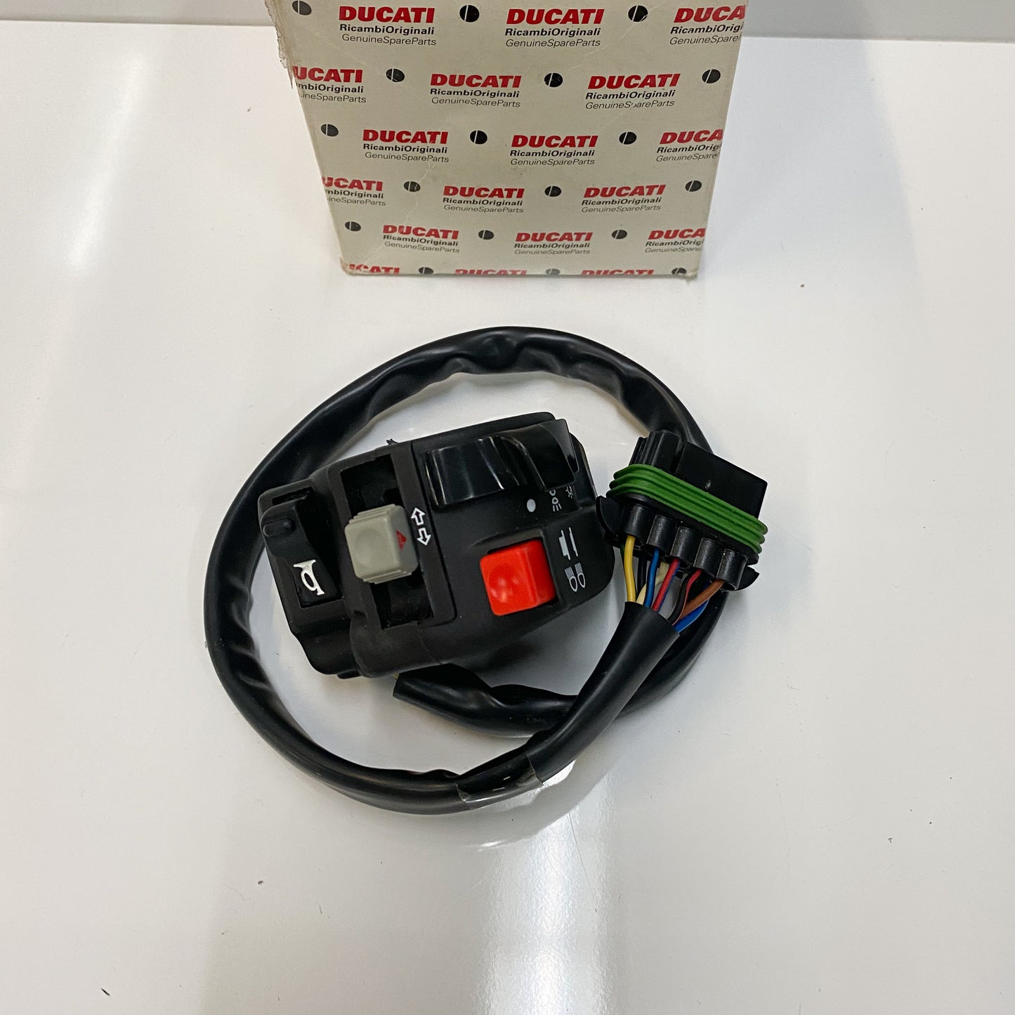 Ducati Left Hand Switch 750M-900SS 65140062A