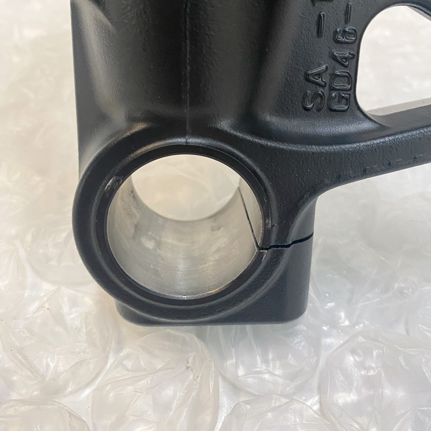 Ducati 899/959/V2/V4 Fork Bottom End + Sleeve Unit R.H. 34914071A USED
