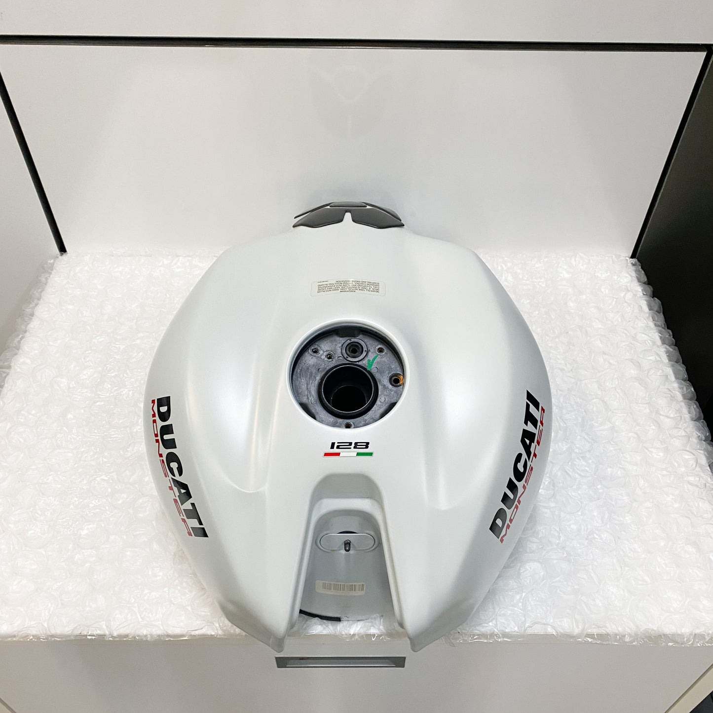 Ducati Monster 821 White Gas Tank Take-Off 58612001CW