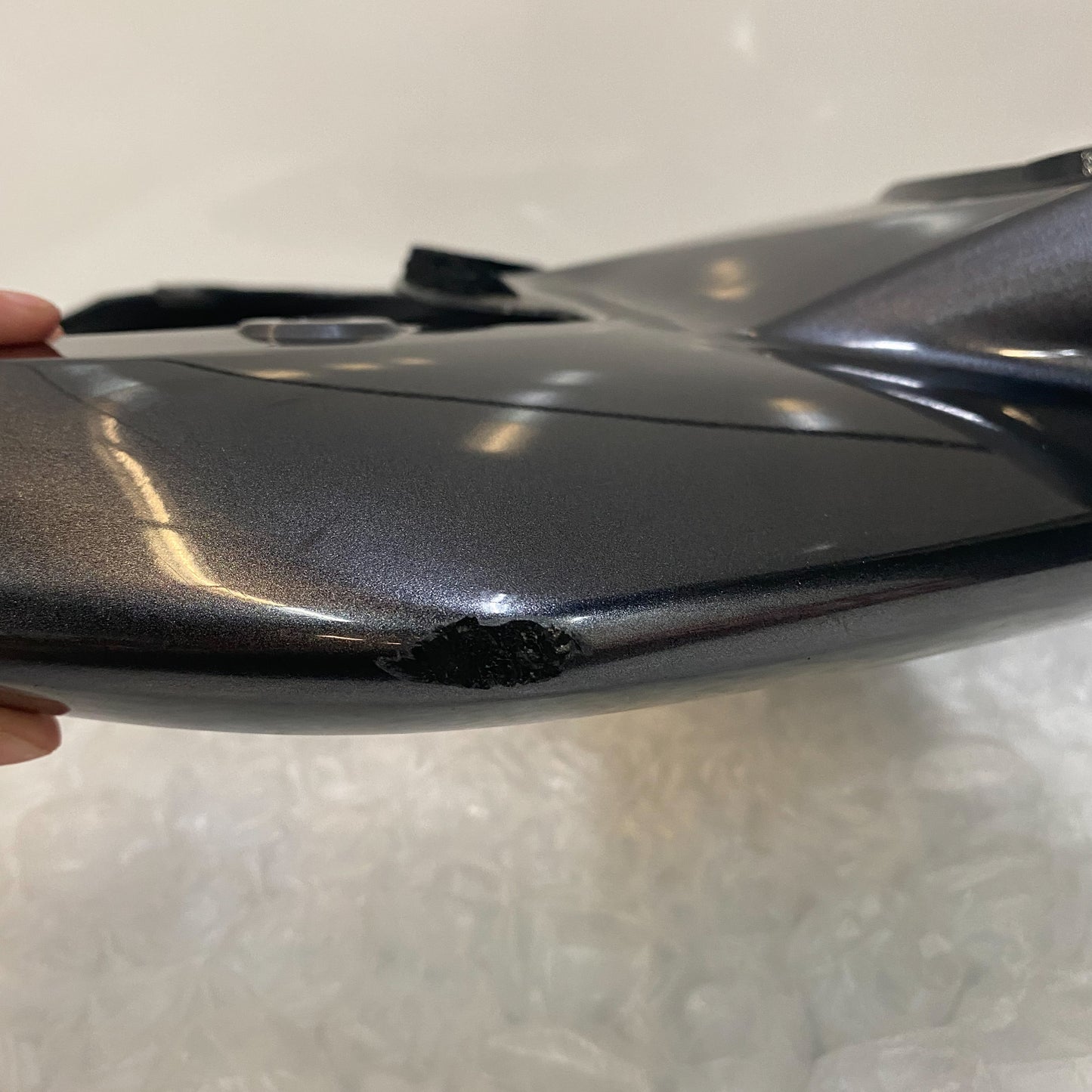 Yamaha YZFR1 SIDE COVER ASSY 1 4C8-21710-00-P4 USED