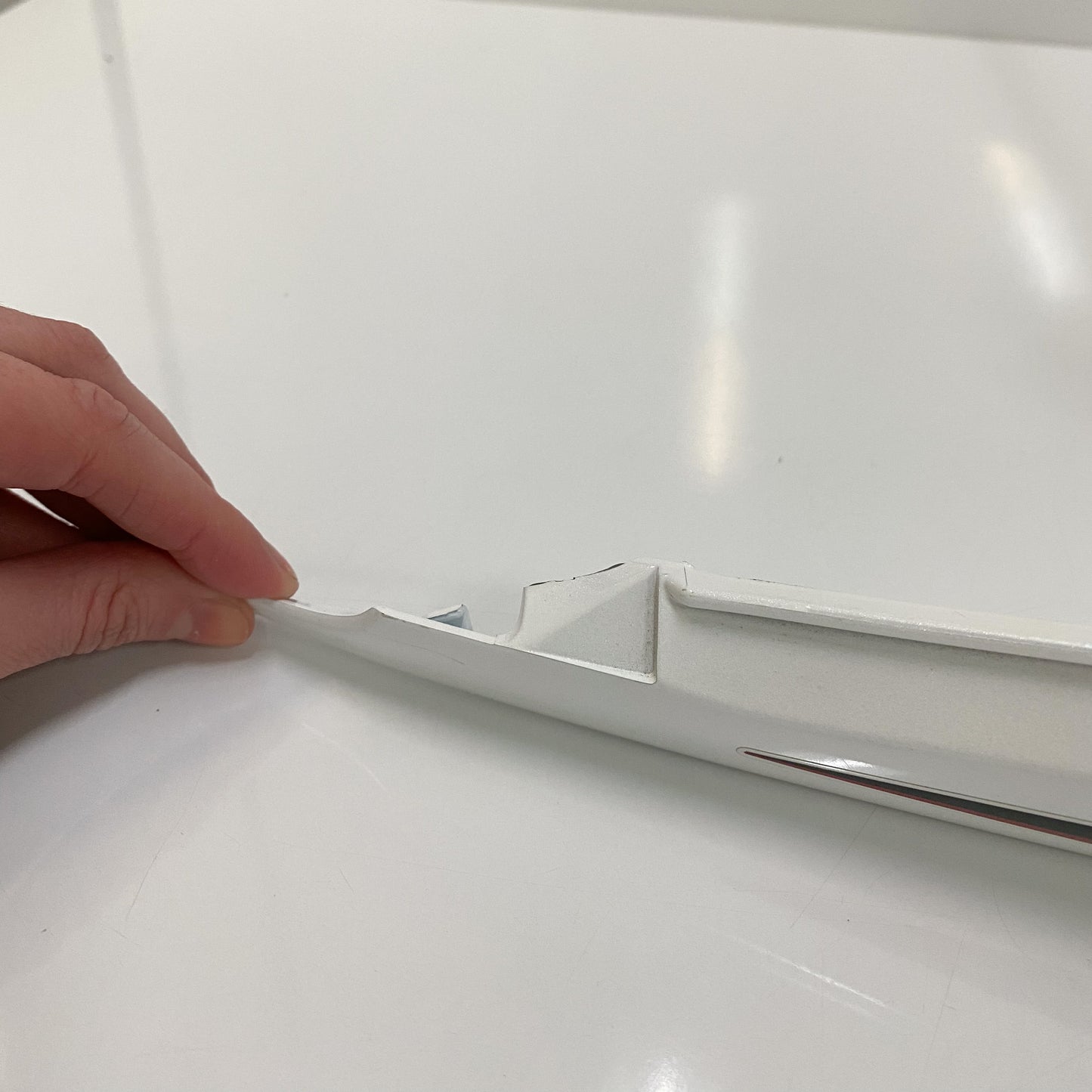 Triumph Daytona 675R Rear Bodywork RH, Crystal White T2309569-NW USED