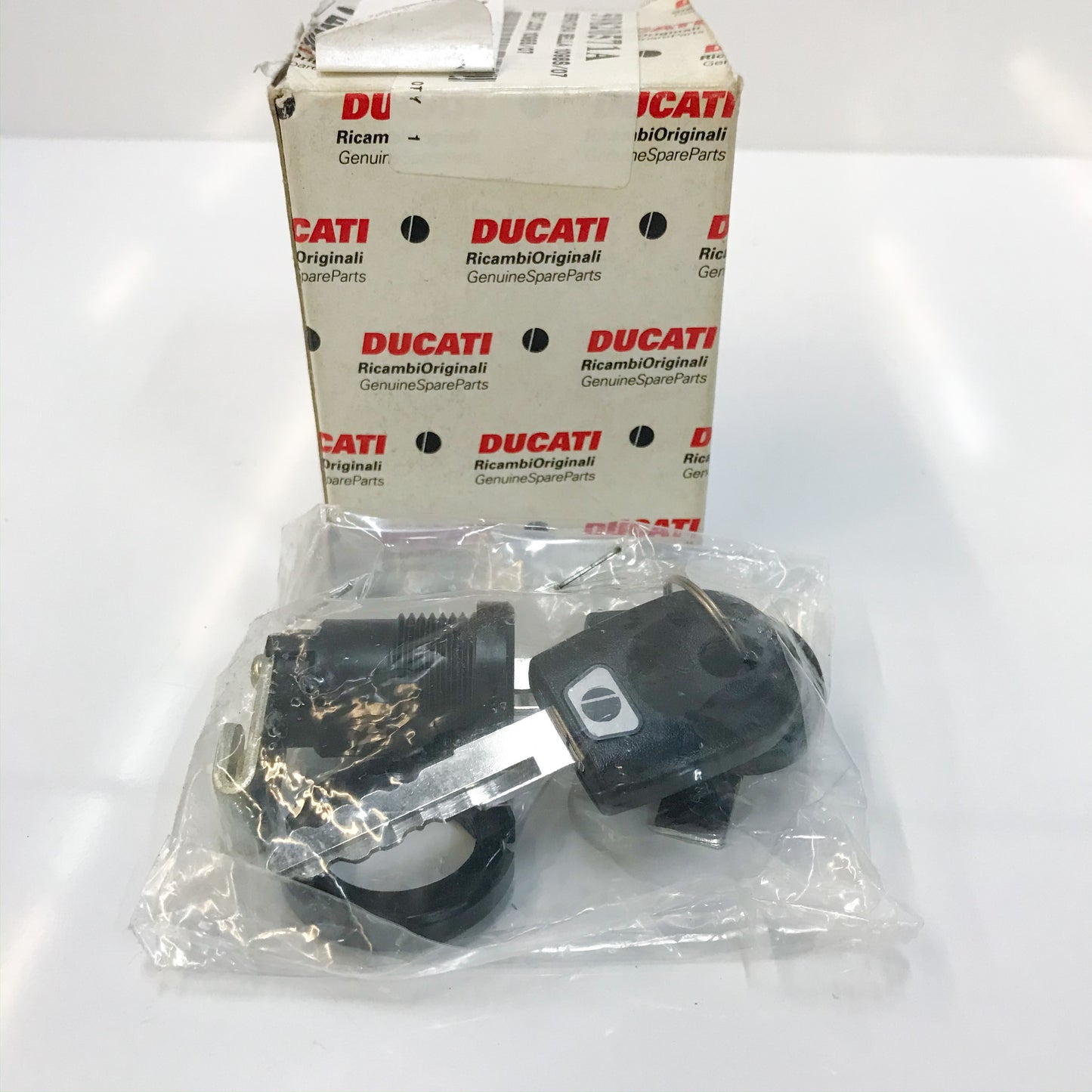 Ducati Seat Lock 1098 /1198 59820571A