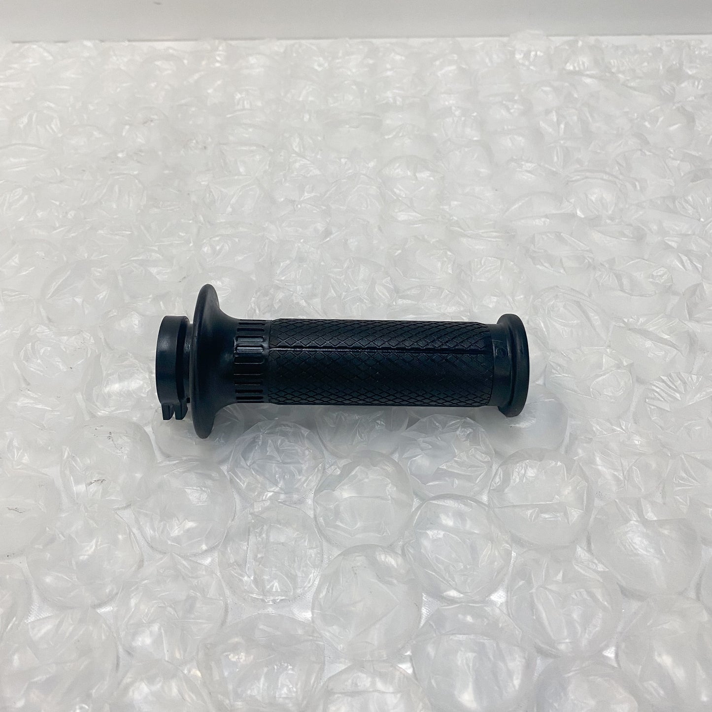 Yamaha Grip Assembly 5YR-F6240-00-00