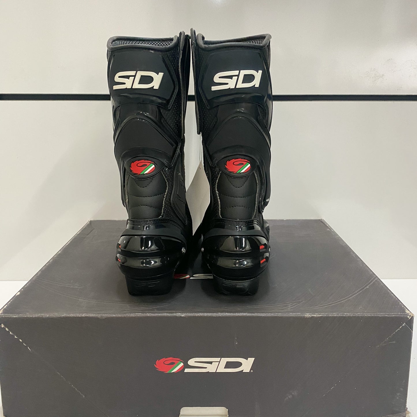 Sidi Cobra Air Motorcycle Boots Size 42 SIS-COA-BKBK-42 NOS