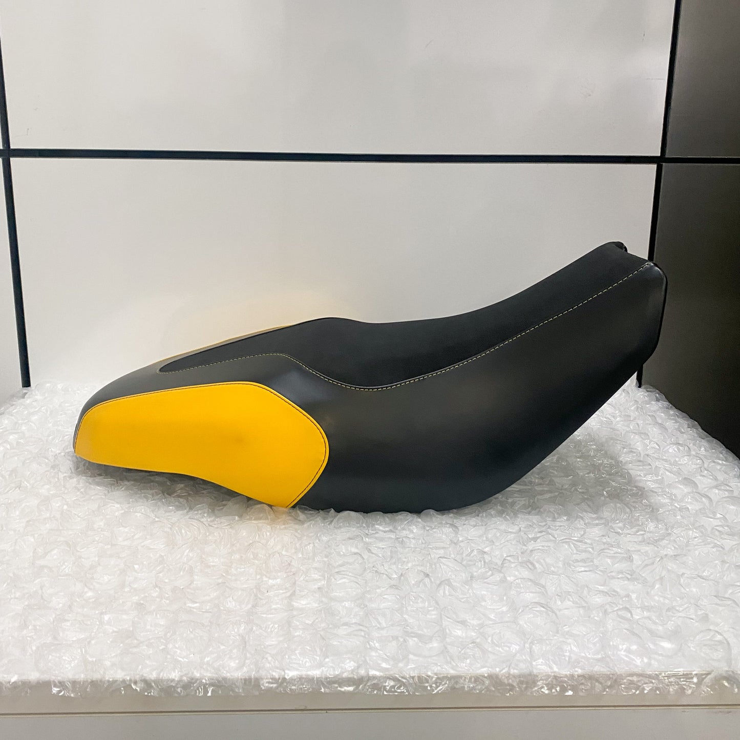 Ducati Scrambler Full Throttle Seat 59522441C USED