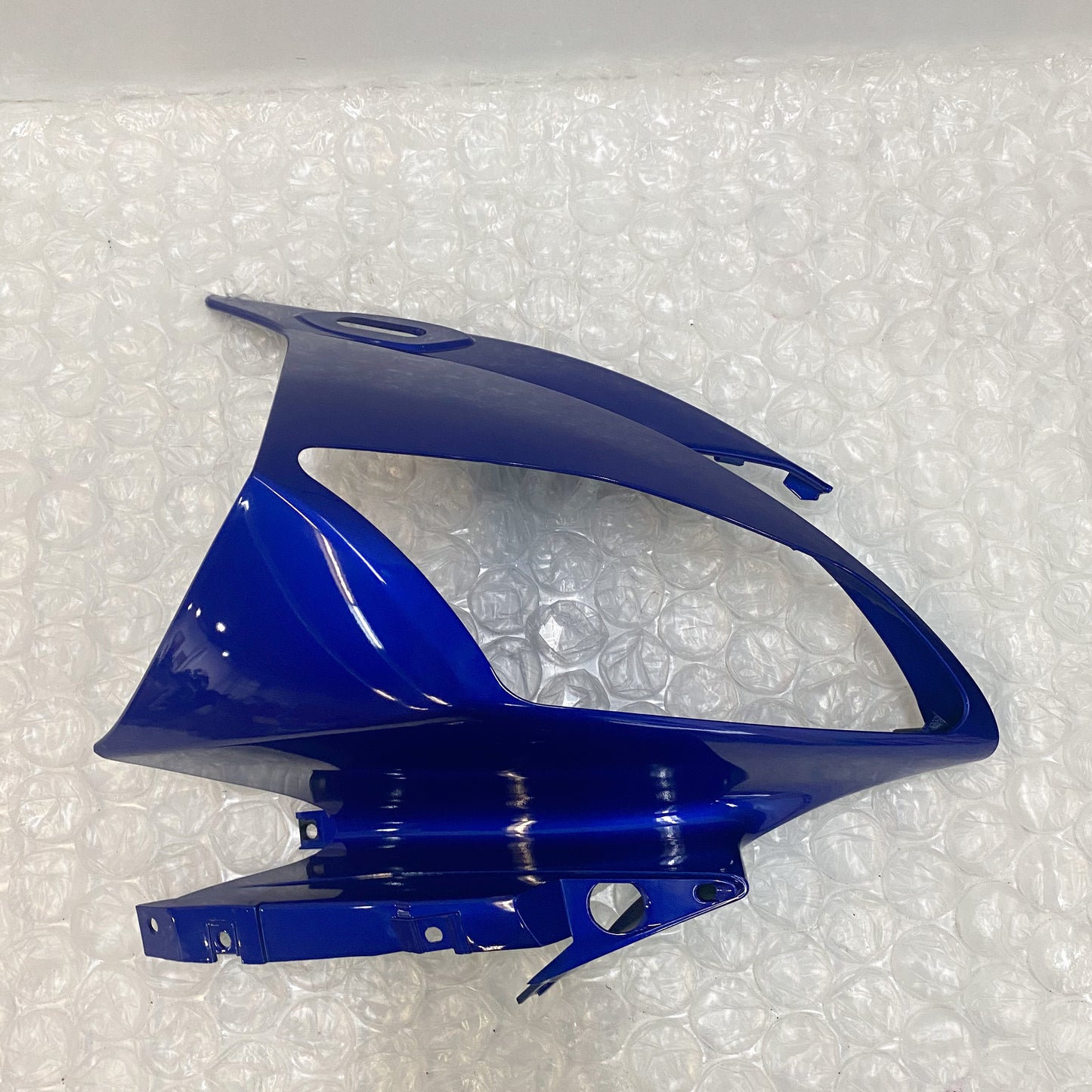 YAMAHA BODY, FRONT UPPER 2 2C0-2835H-01-P0