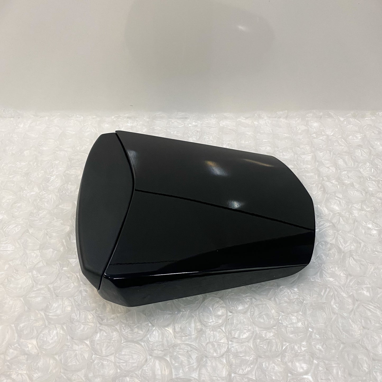 Yamaha '03 R6 Seat Cover, Black 5SL-W0771-40-00