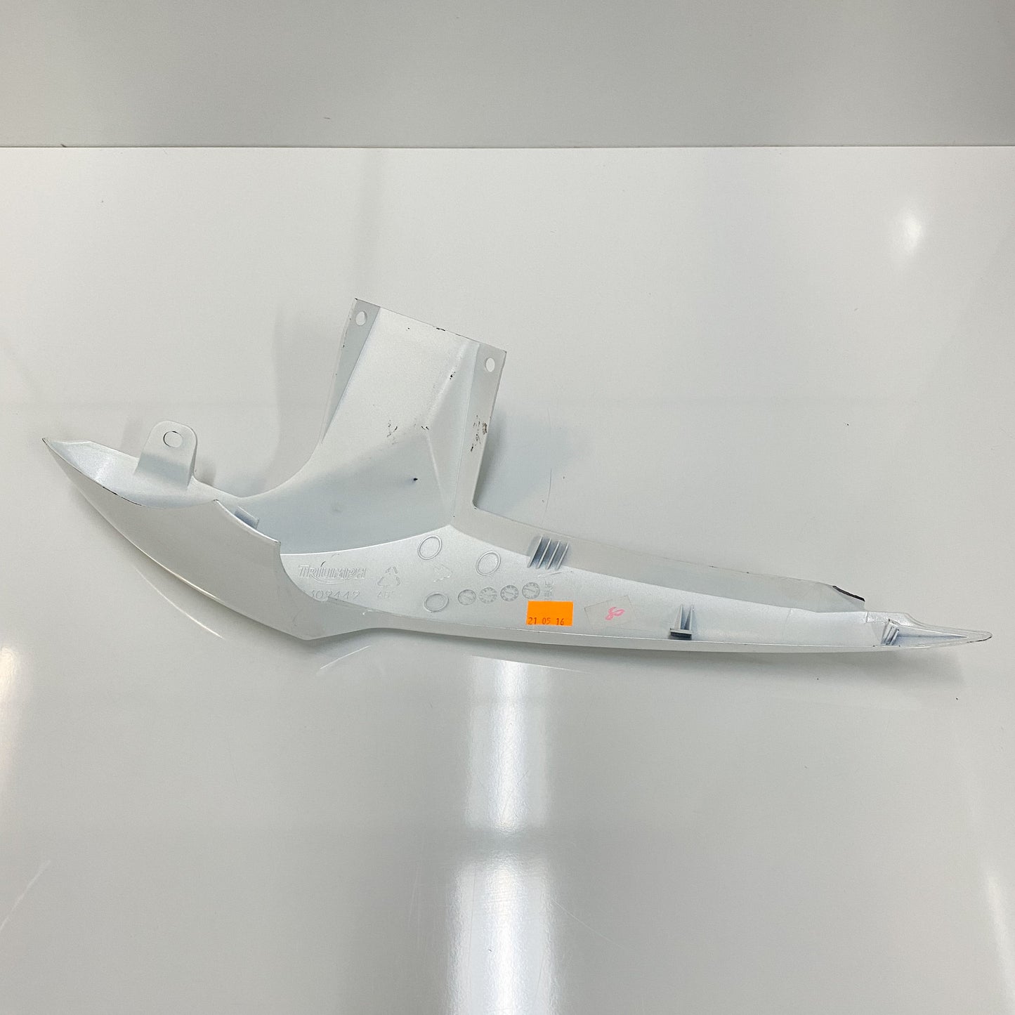 Triumph Daytona 675R Rear Bodywork RH, Crystal White T2309569-NW USED