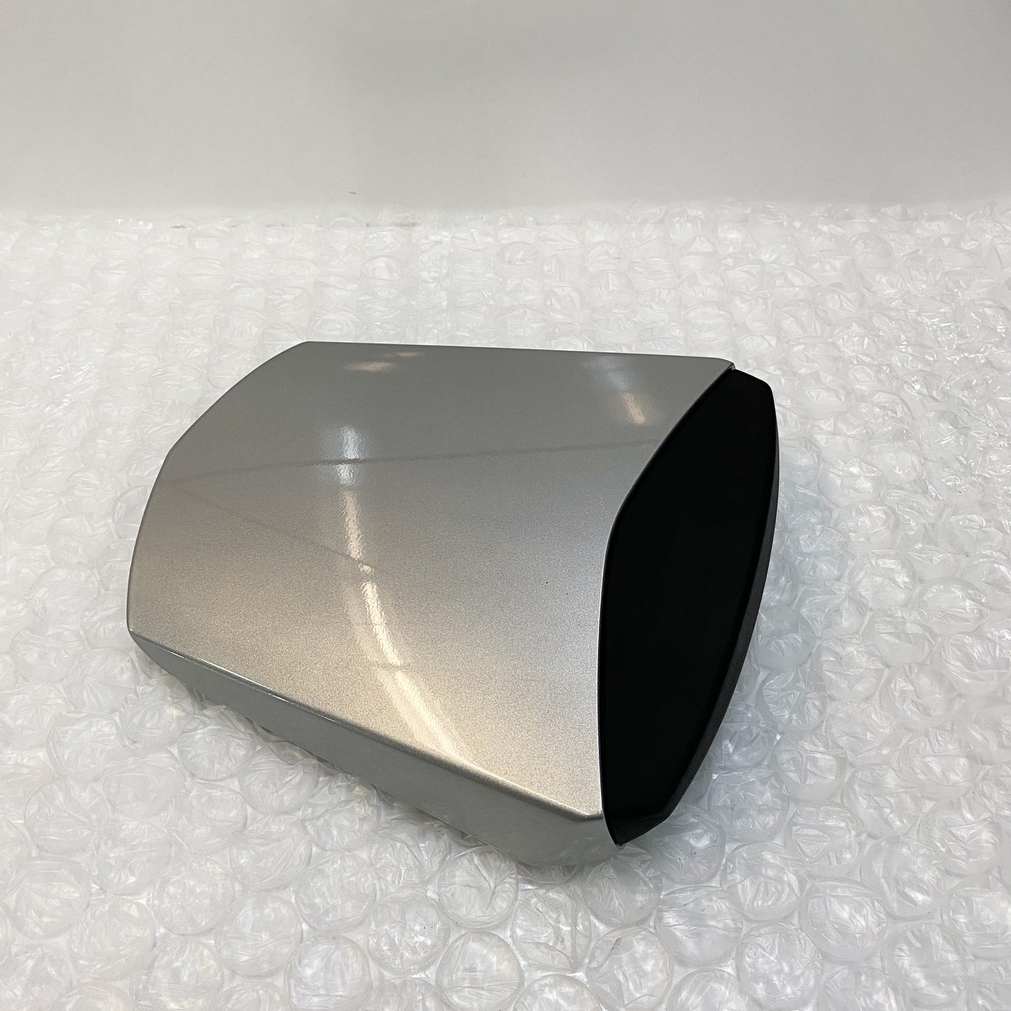 Yamaha '03 R6 Seat Cover, Silver 5SL-W0771-20