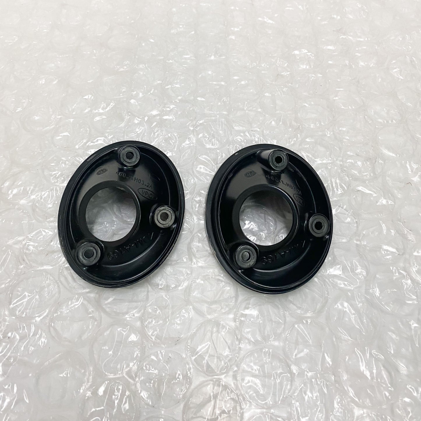 Ducati Diavel 1260 /1260S Silencer End Caps (Set of 2) 4601H032AA USED
