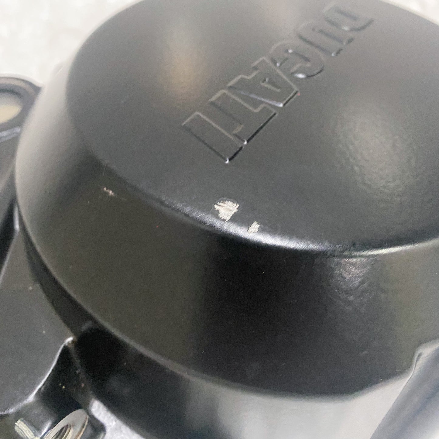 Ducati Clutch Cover M695 / Sport1000 24320285AD Take-Off