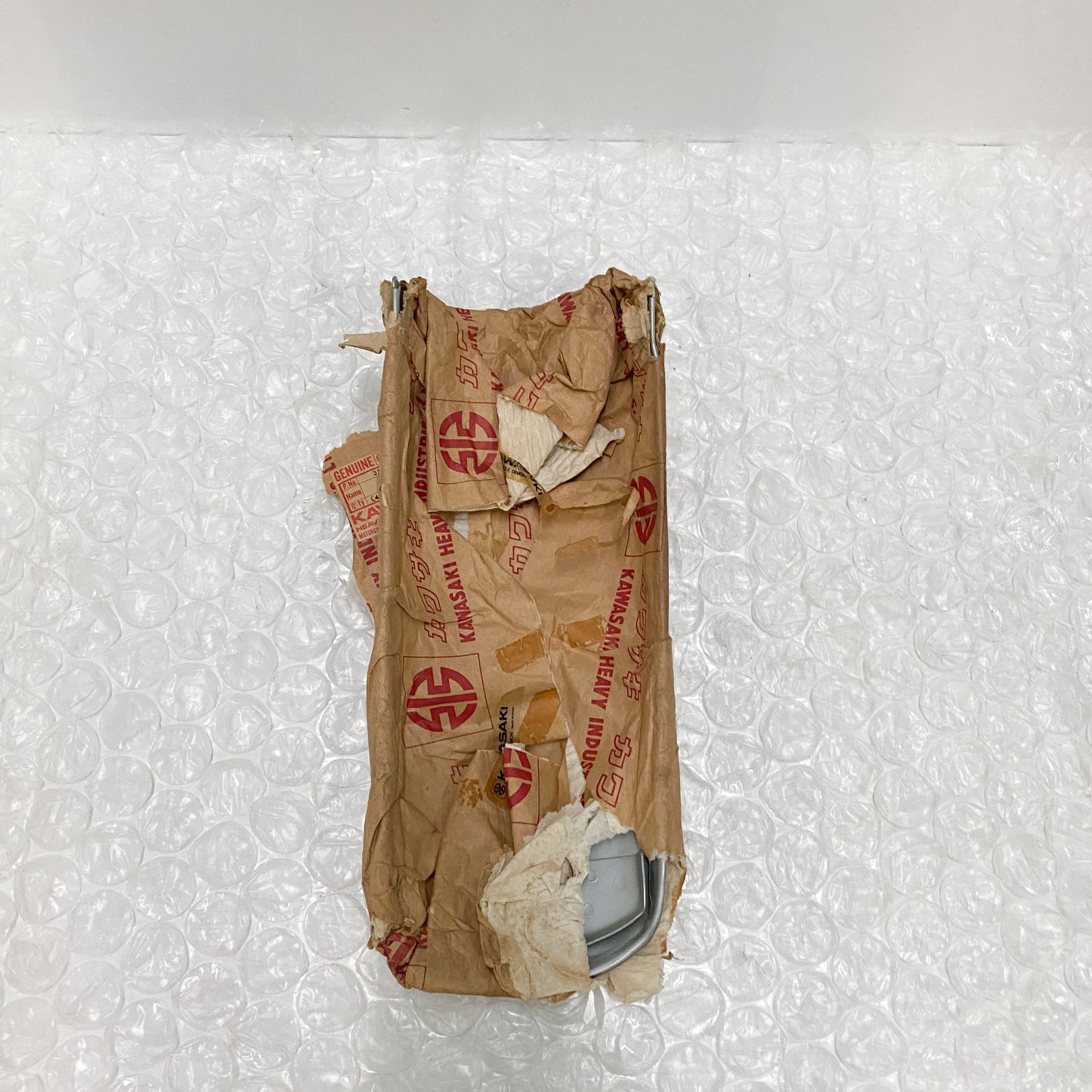 Kawasaki FENDER- RR, M SILVER 35022-101-1W NOS (1)