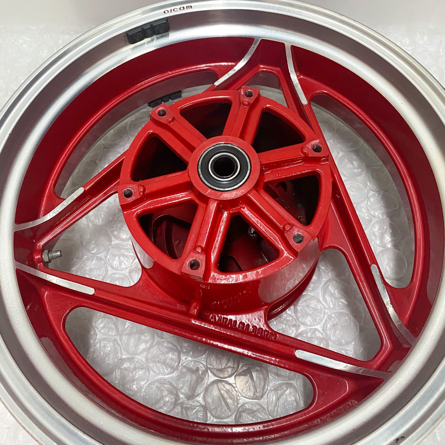 Ducati Paso 750 Sport Rear Wheel Rim Red 067080163 USED