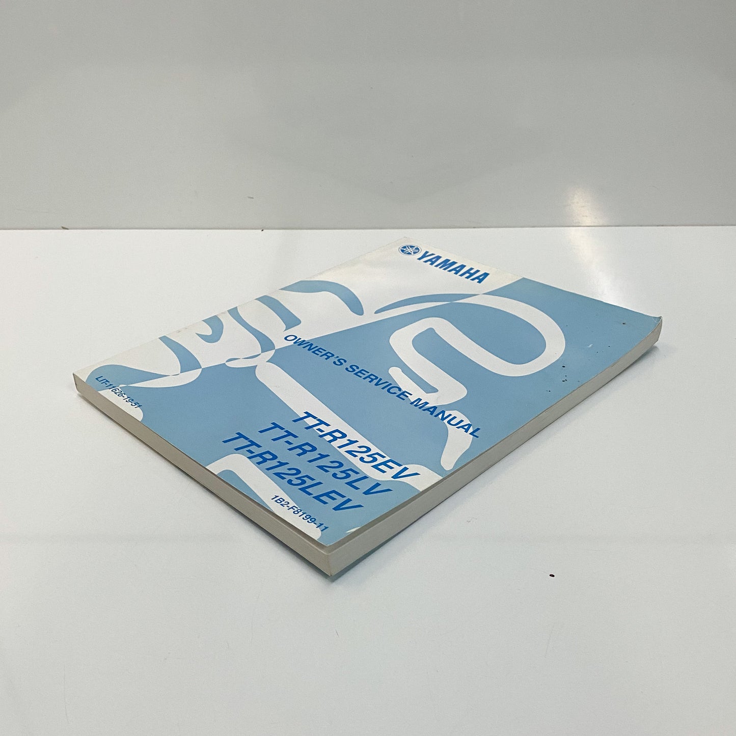 Yamaha TTR125 Owners Service Manual LIT-11626-19-51 NOS