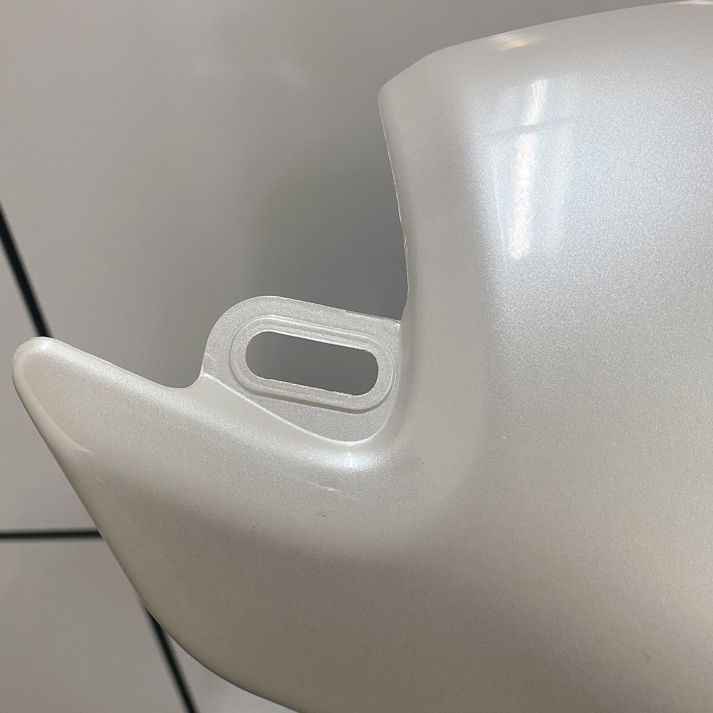 Ducati Monster 696/1100 Pearl White Right Tank Panel 48012591CW (2)