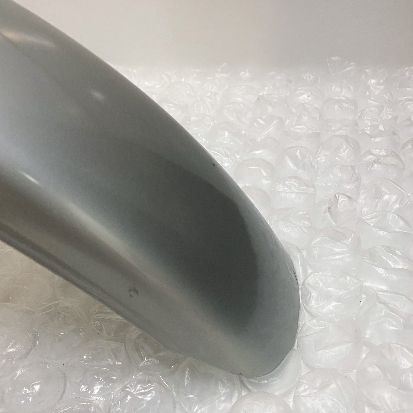 KAWASAKI FENDER-FR,M.SILVER 35004-095-1W NOS